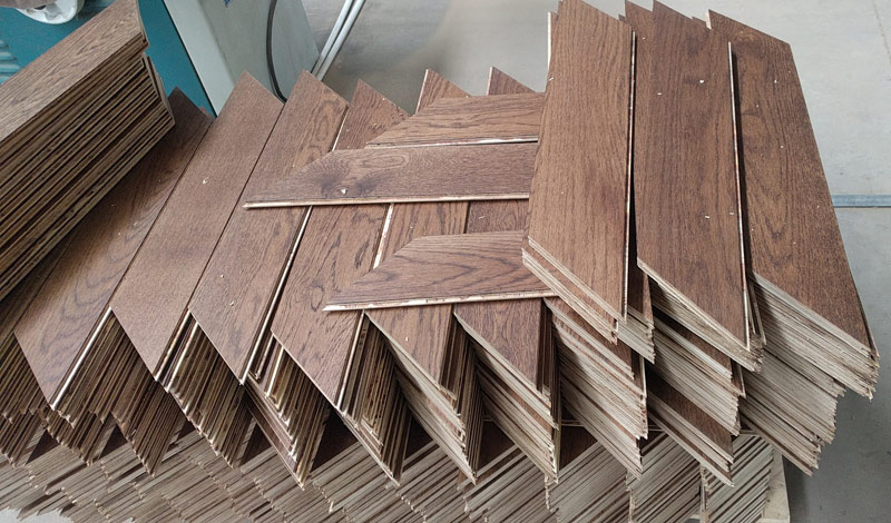 chevron in oak chocolate