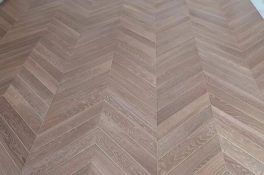 oak chevron in grey color